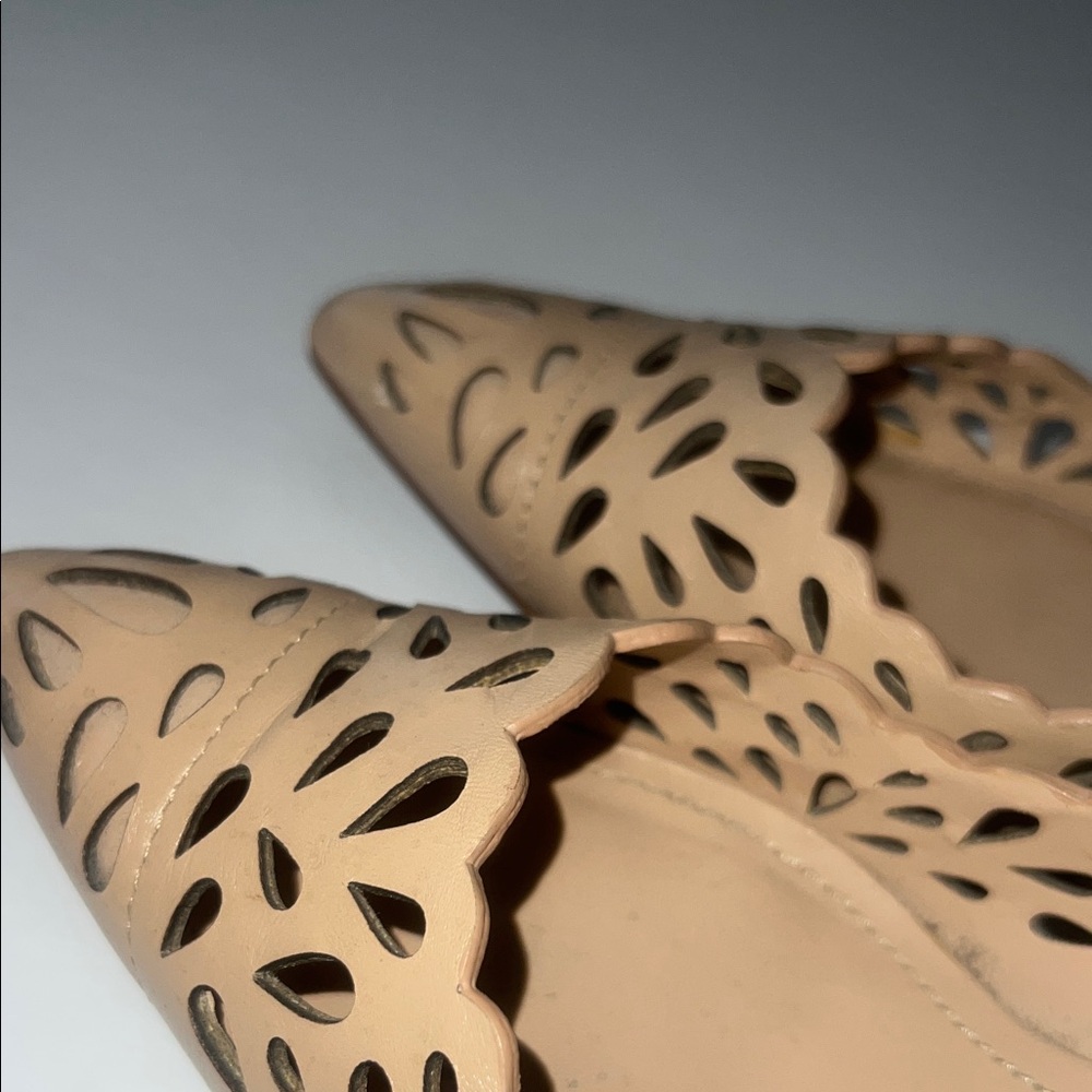 Women's Charles By Charles David Tan Cutout Heels 6.5 - Picture 5 of 9